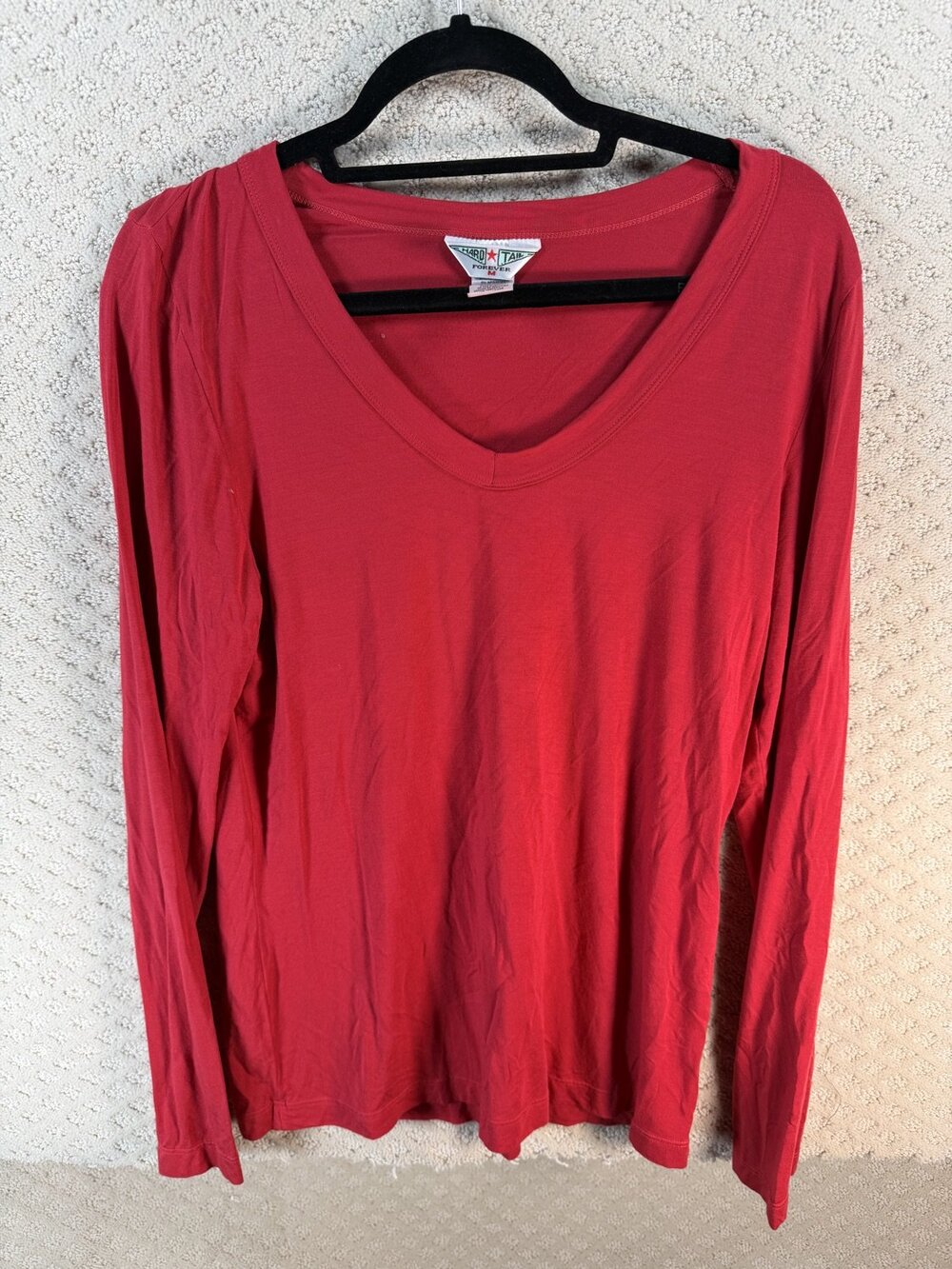 Tail Hard Forever T Shirt Womens Red V-Neck Long Sleeve Stretch Top Basic Size M
